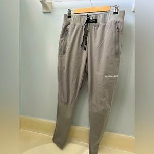 Alphalete Infinity Jogger